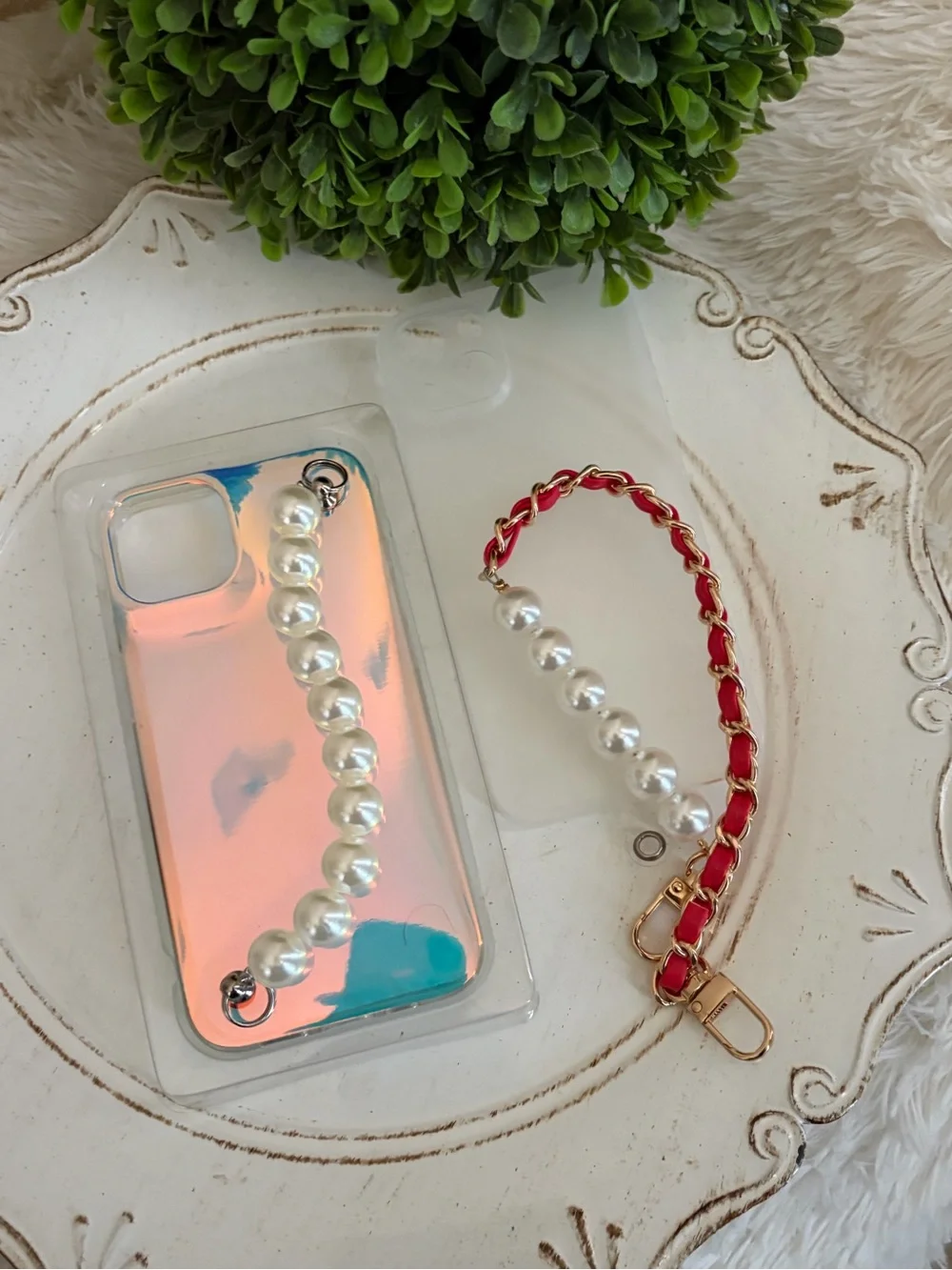 Pearl and Red Chain Bag Strap